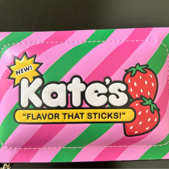 Kate Spade Bubble Gum 3D Small Leather Cardholder Zip Wallet MSRP $179 - Picture 3 of 16